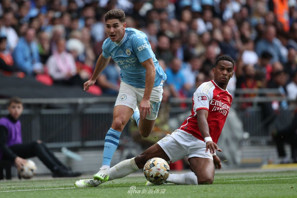 里竞技的铁 里竞技的铁