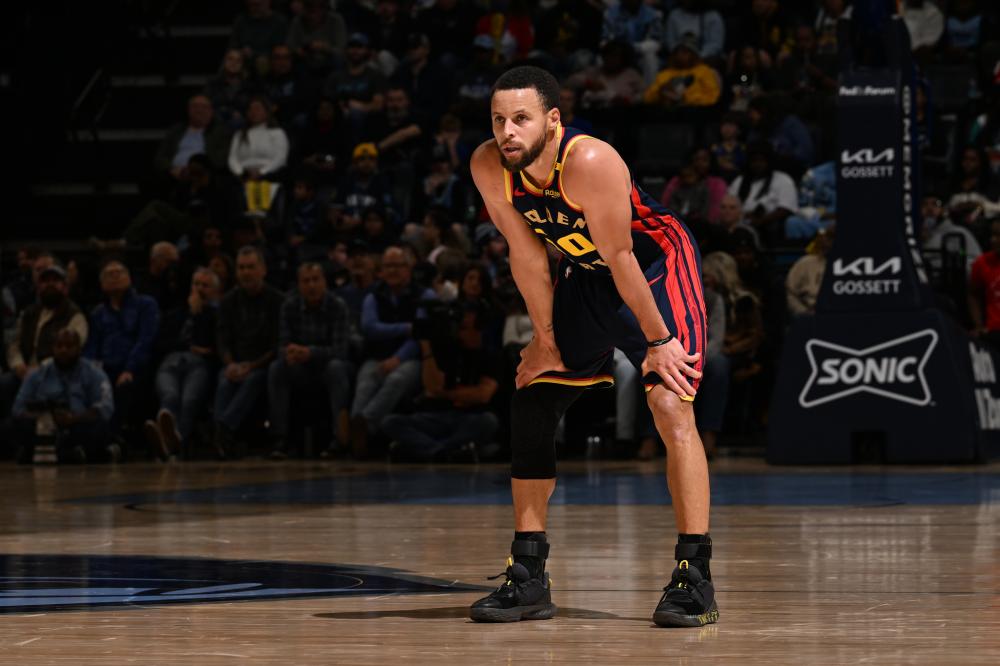 深入细致的 深入细致的