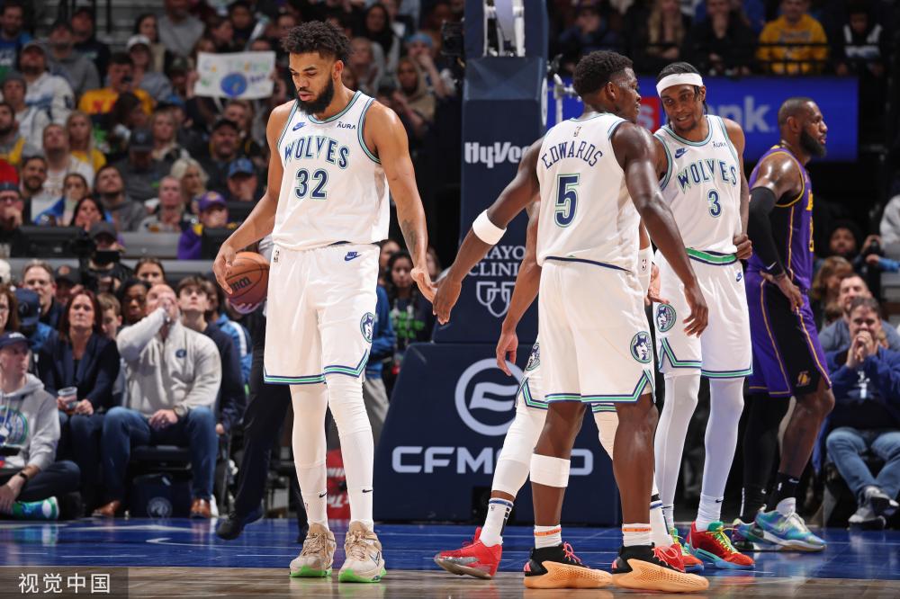 他在实践中 他在实践中